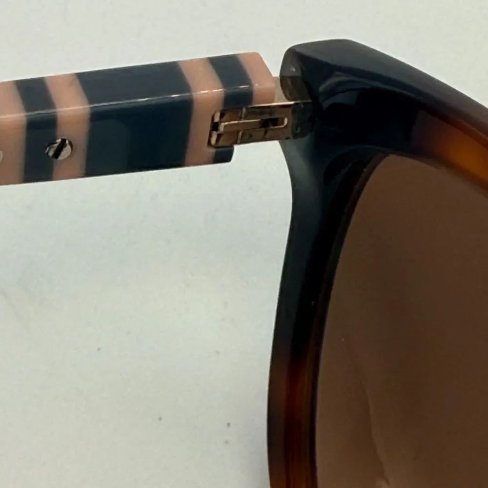 Carolina Herrera Women's Sunglasses, SHE892K Col. 0752 Brown Tortoise, 56-17-140